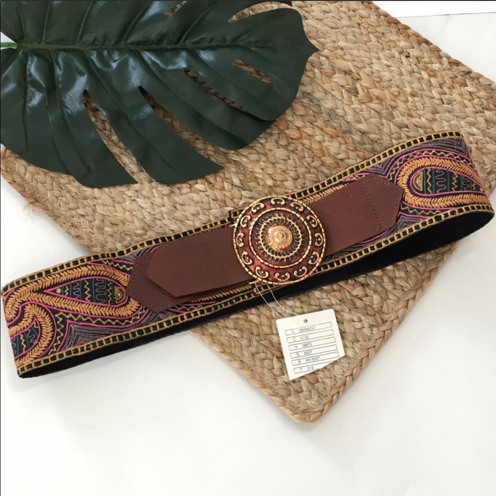 Anthropologie Streets Ahead Leather belt